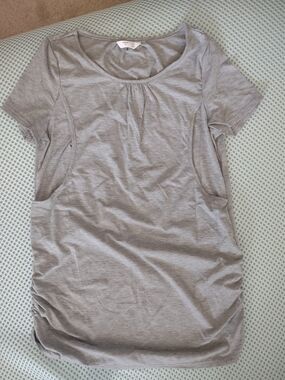 Nursing Tee Top Shirt Small
